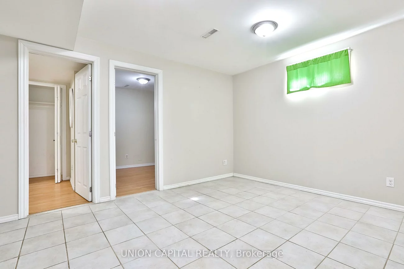 168, Old Sheppard, Pleasant View, Toronto