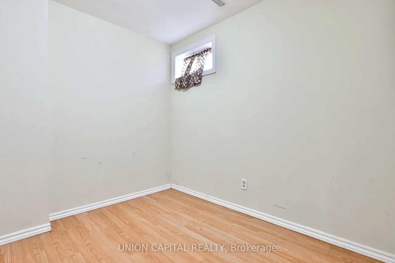 168, Old Sheppard, Pleasant View, Toronto