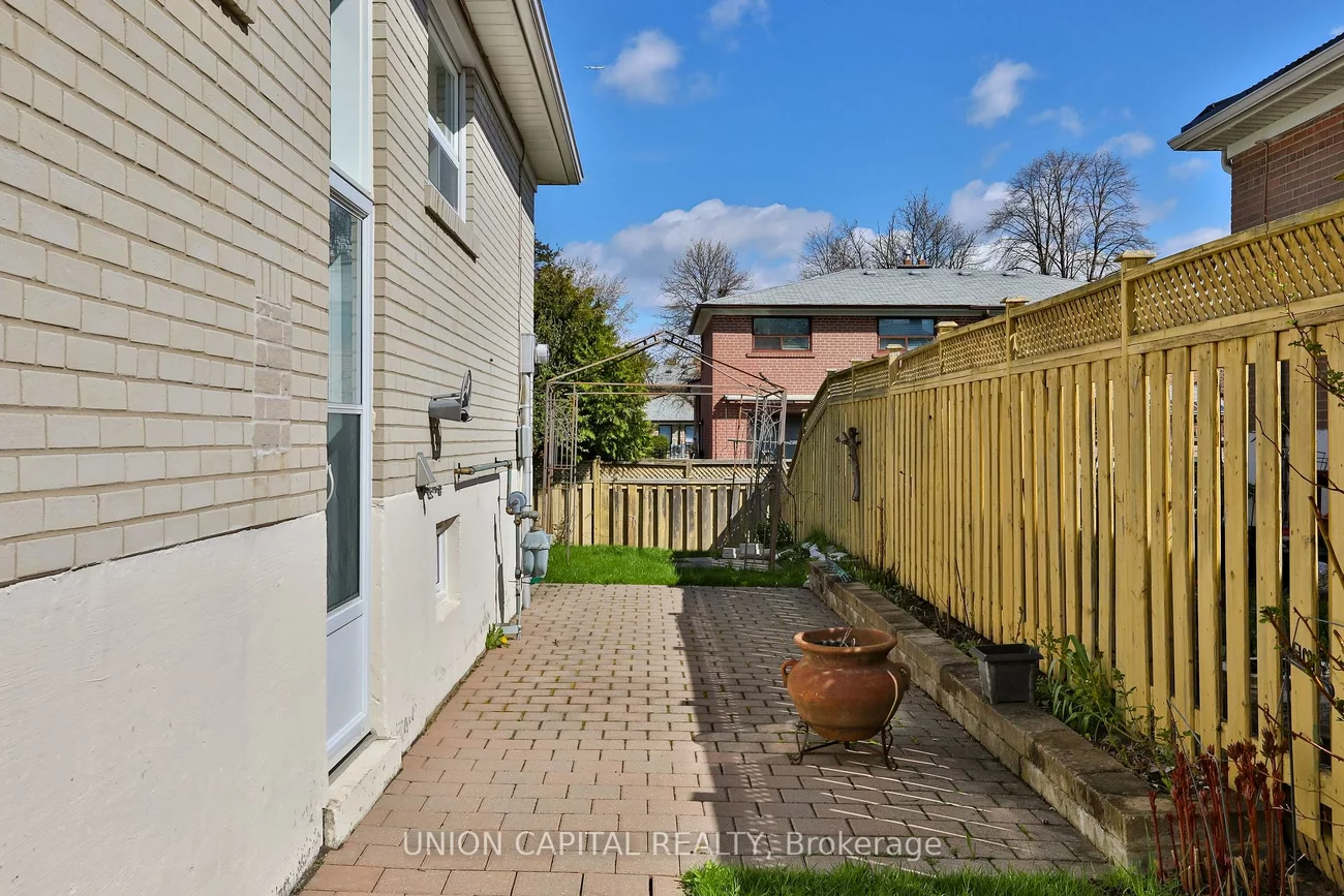 168, Old Sheppard, Pleasant View, Toronto