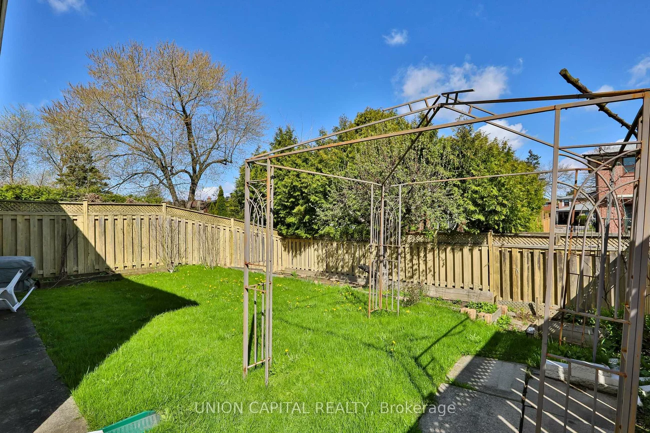 168, Old Sheppard, Pleasant View, Toronto