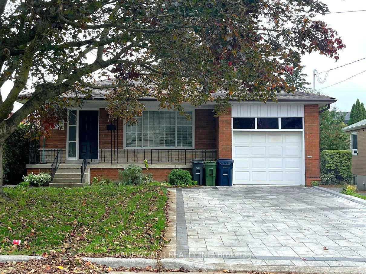 201, Hendon, Newtonbrook West, Toronto