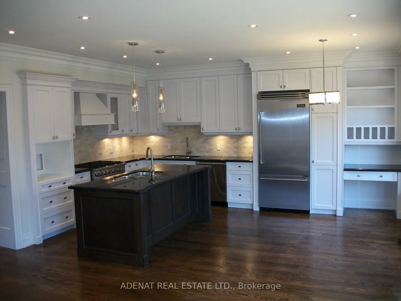 33, YOEMANS, Clanton Park, Toronto
