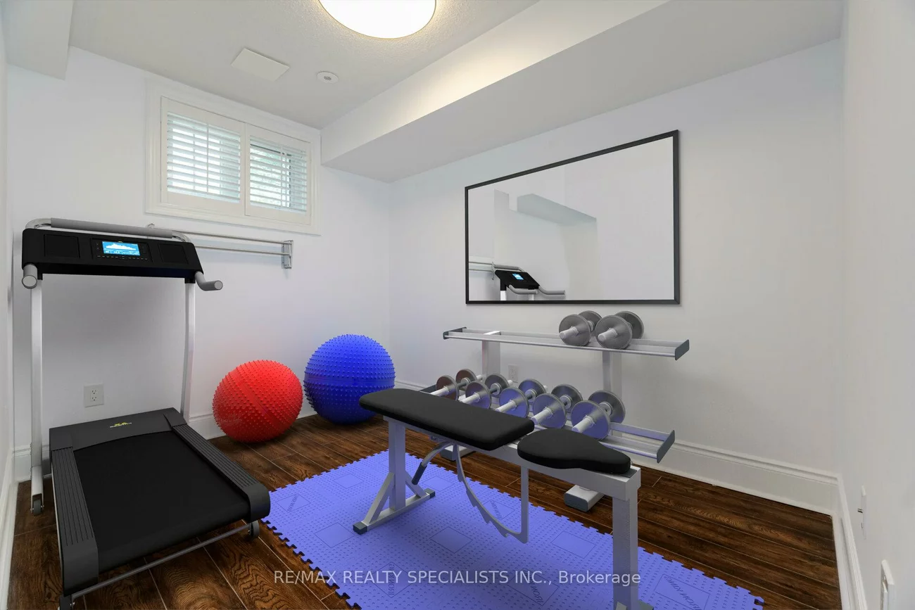 8C, Clairtrell, Willowdale East, Toronto