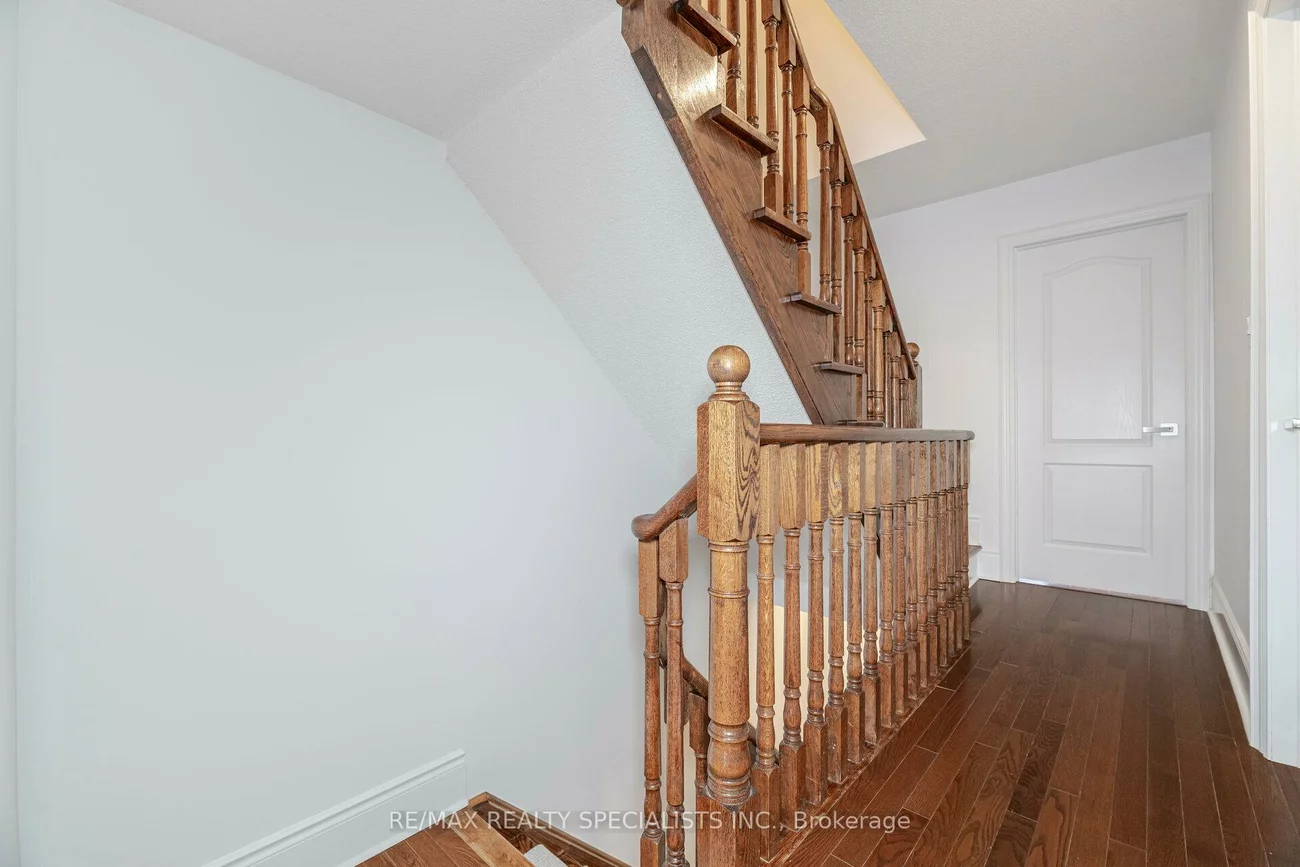 8C, Clairtrell, Willowdale East, Toronto
