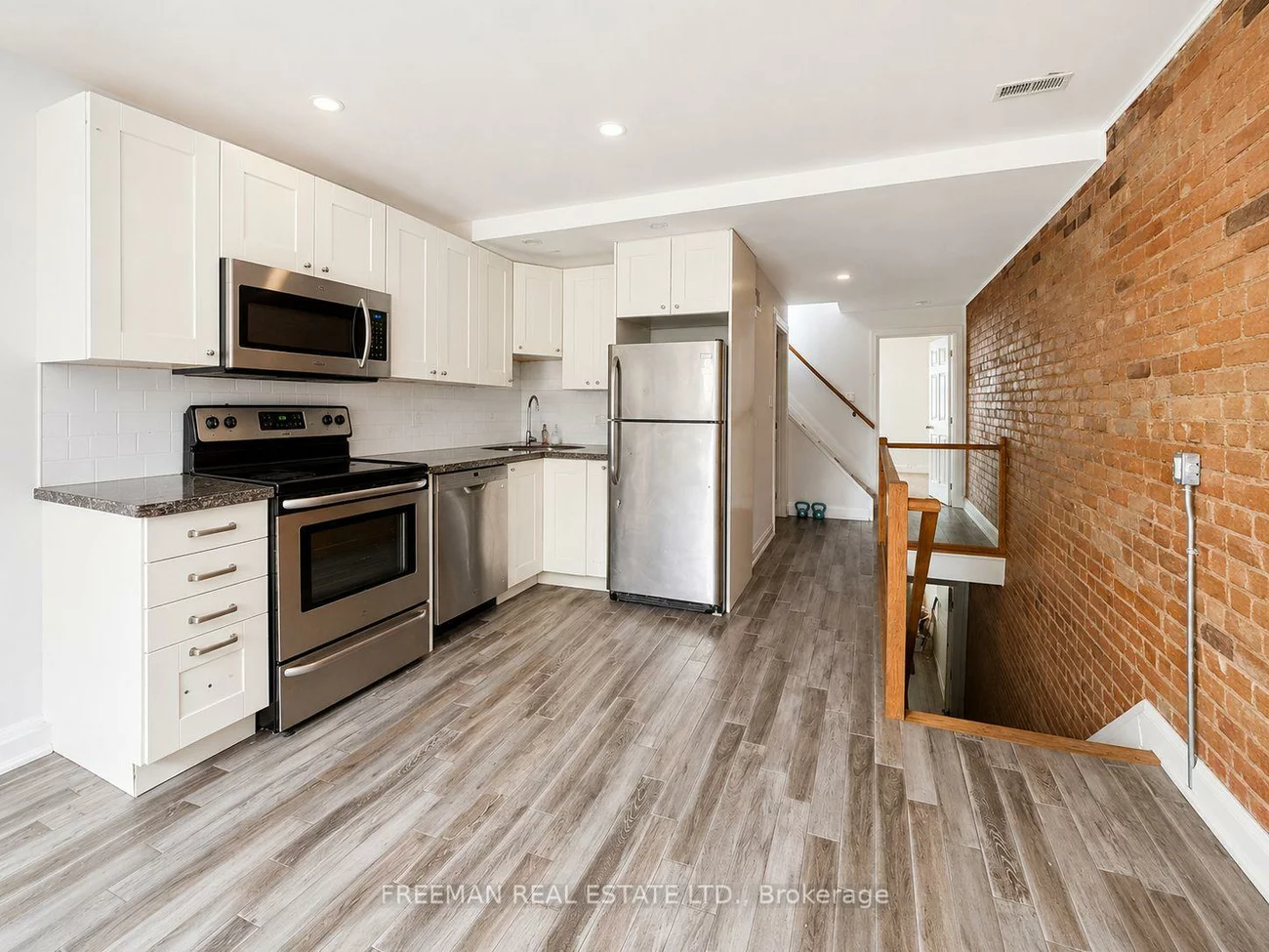 342, Howland, Annex, Toronto