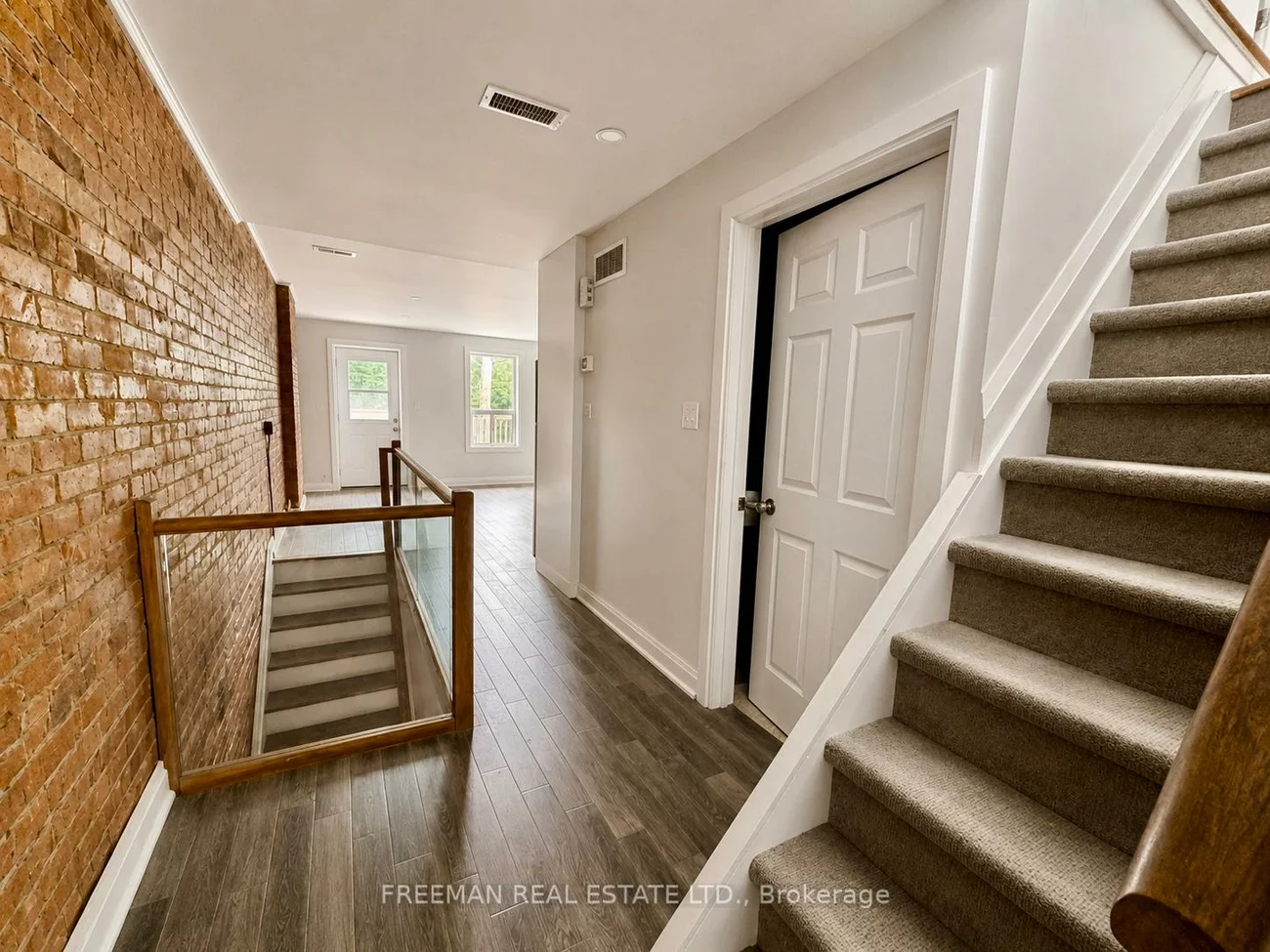 342, Howland, Annex, Toronto