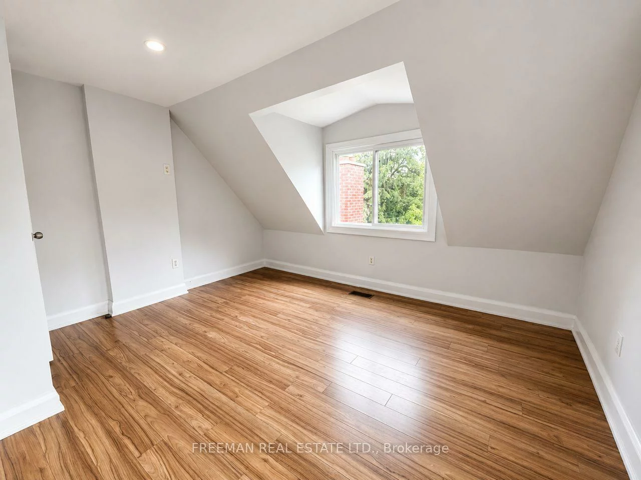 342, Howland, Annex, Toronto
