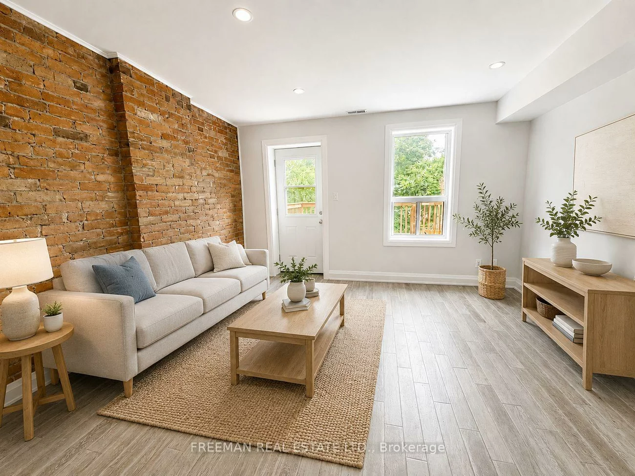 342, Howland, Annex, Toronto