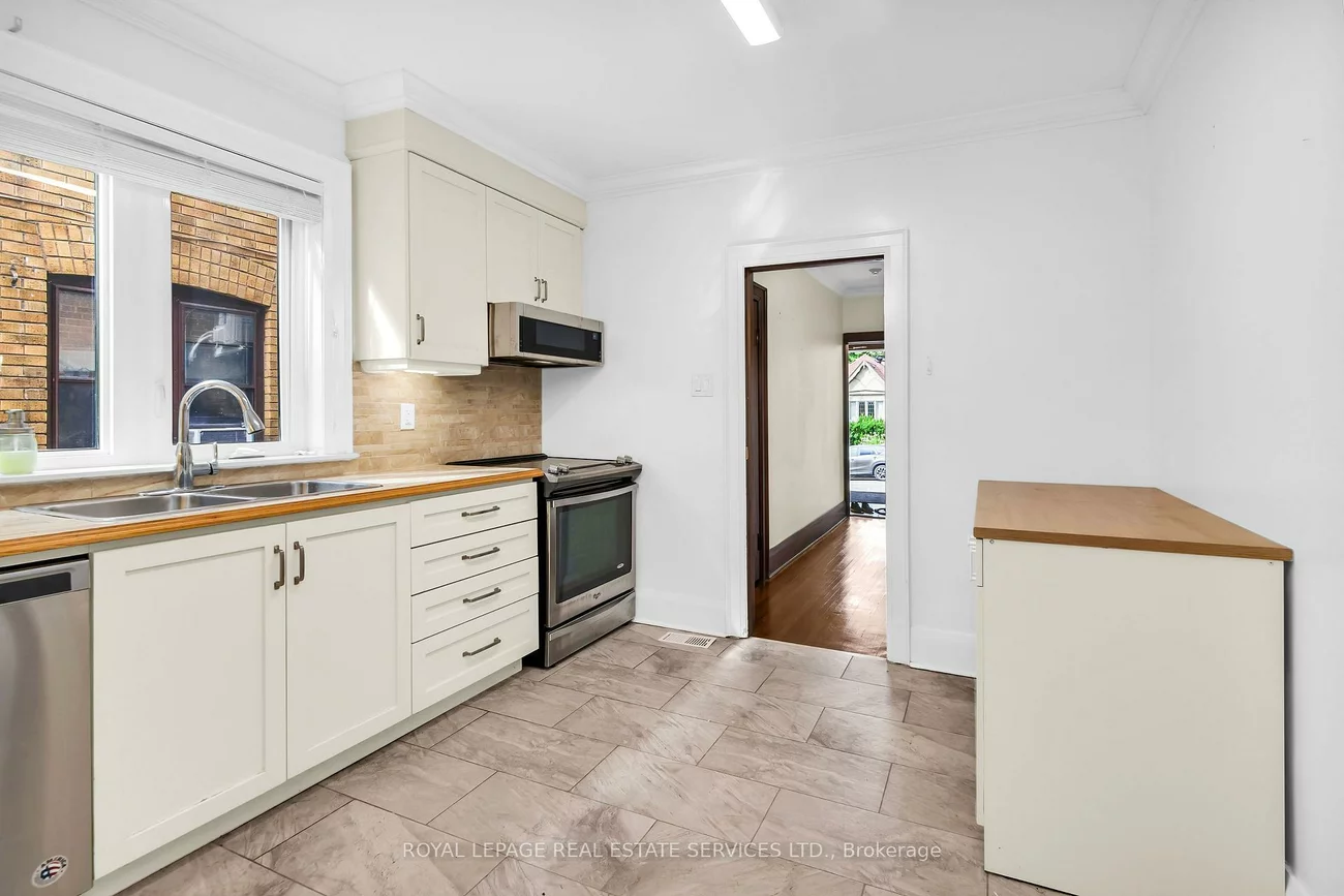 25, Braemar, Yonge-Eglinton, Toronto