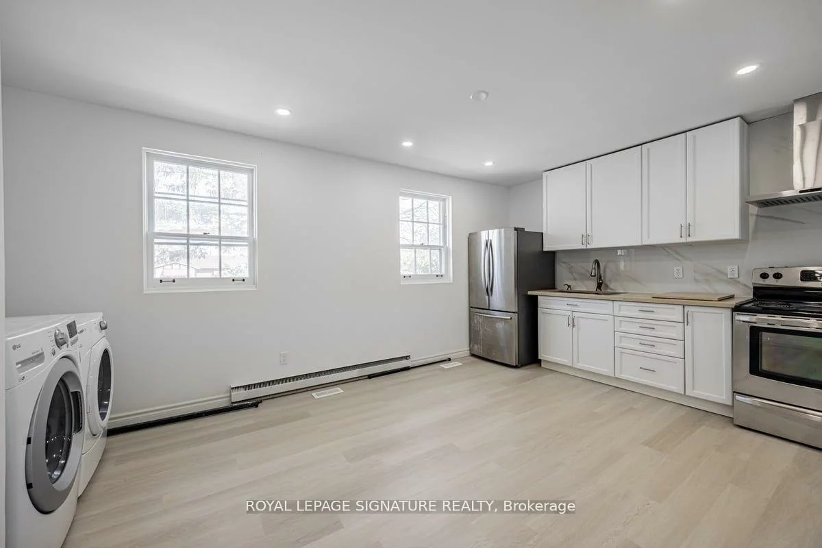 54, Tuscarora, Pleasant View, Toronto