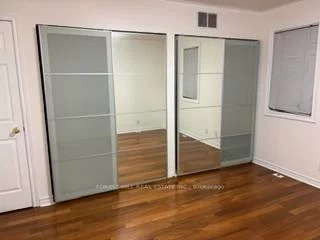 250 A, Berkeley, Moss Park, Toronto