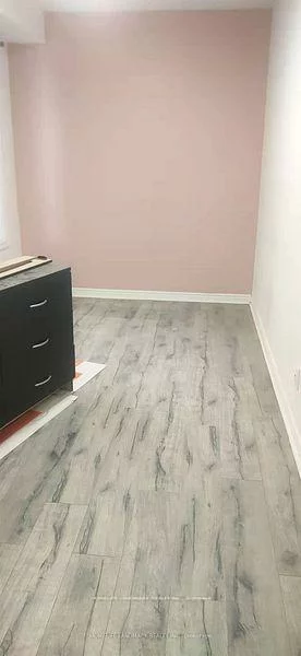 2475, Yonge, Mount Pleasant West, Toronto