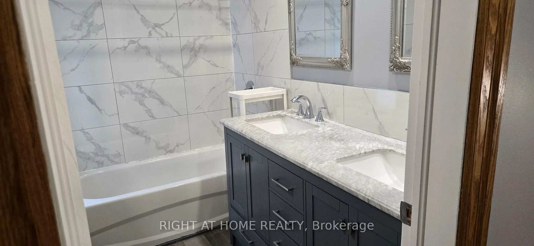 258, Howland, Annex, Toronto
