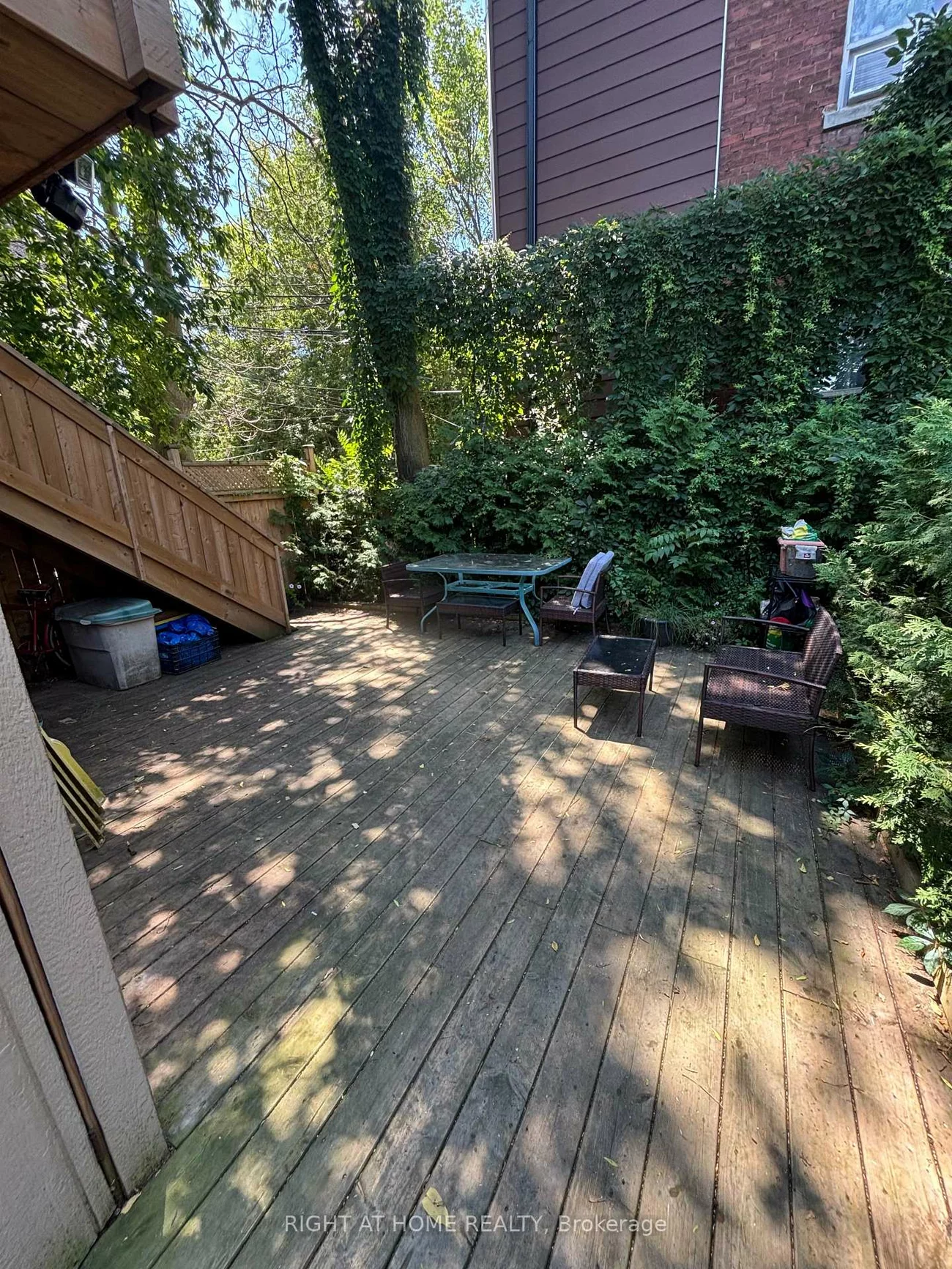258, Howland, Annex, Toronto