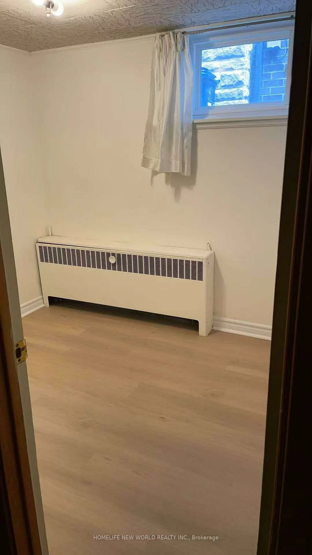 10, Millgate, Bayview Village, Toronto