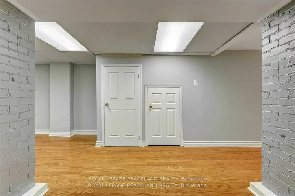 50, Manor, Mount Pleasant West, Toronto