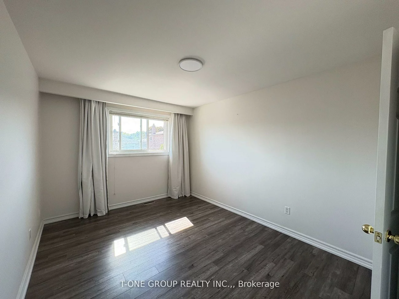 34, Navaho, Pleasant View, Toronto