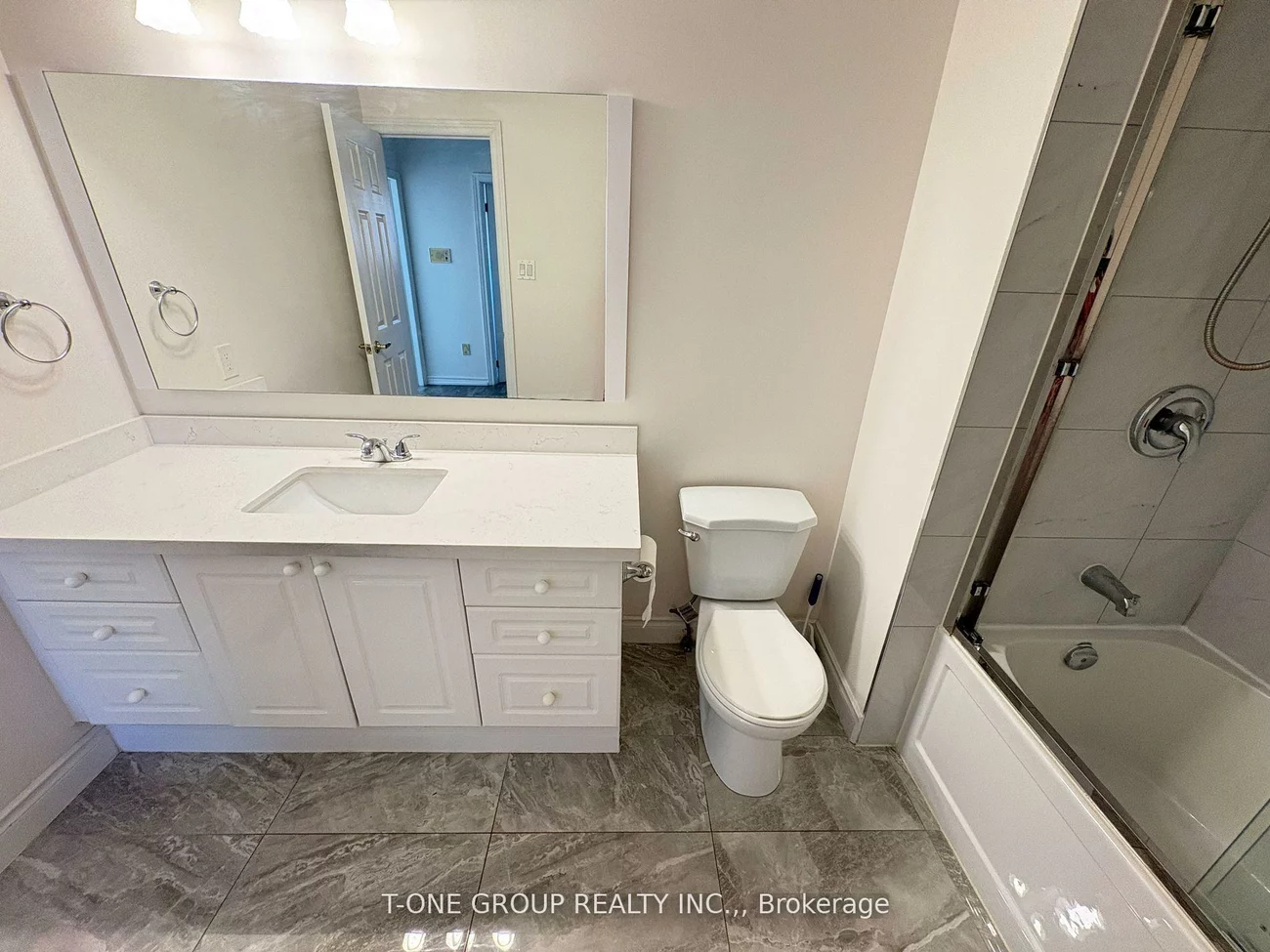 34, Navaho, Pleasant View, Toronto