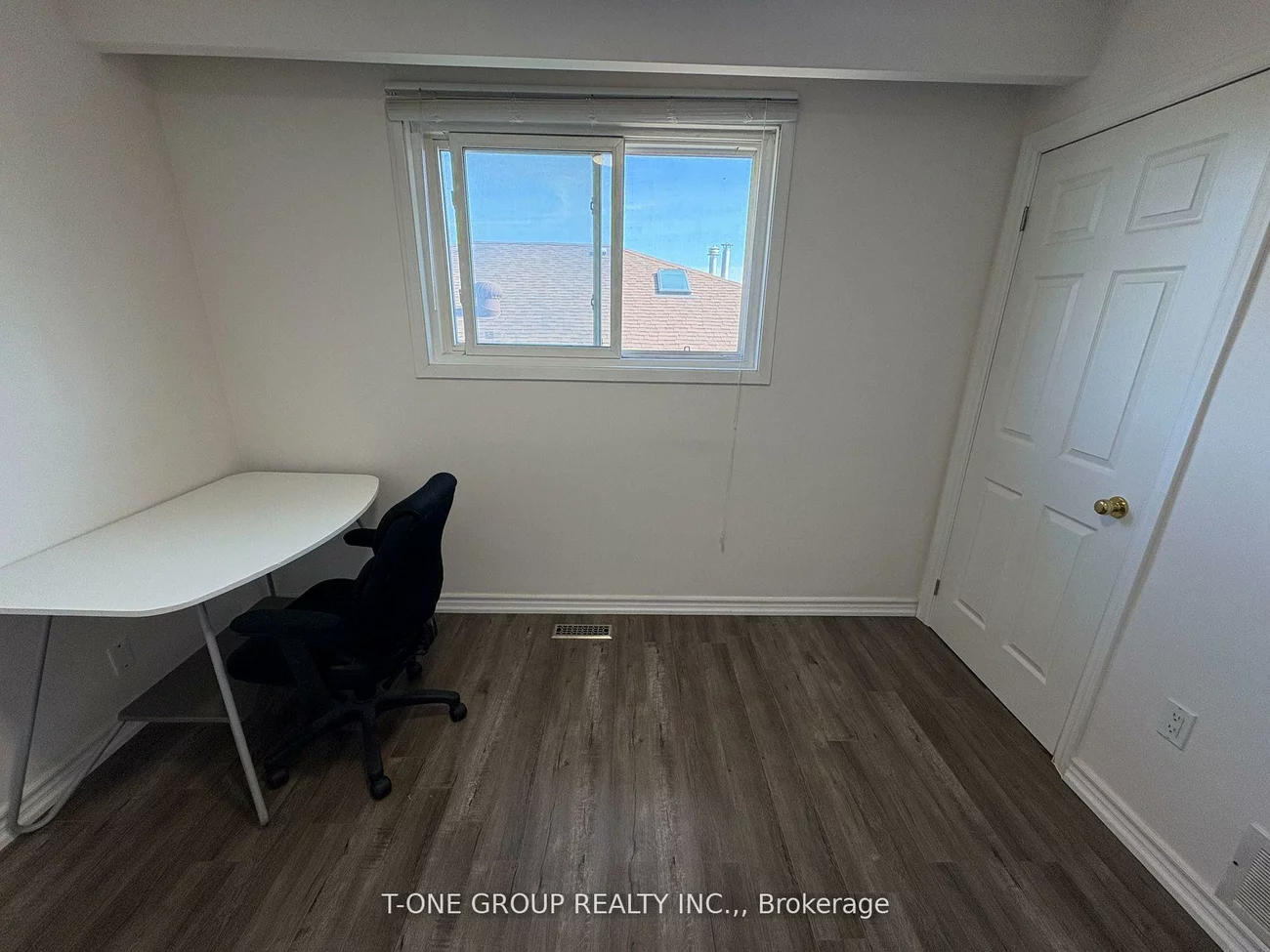 34, Navaho, Pleasant View, Toronto