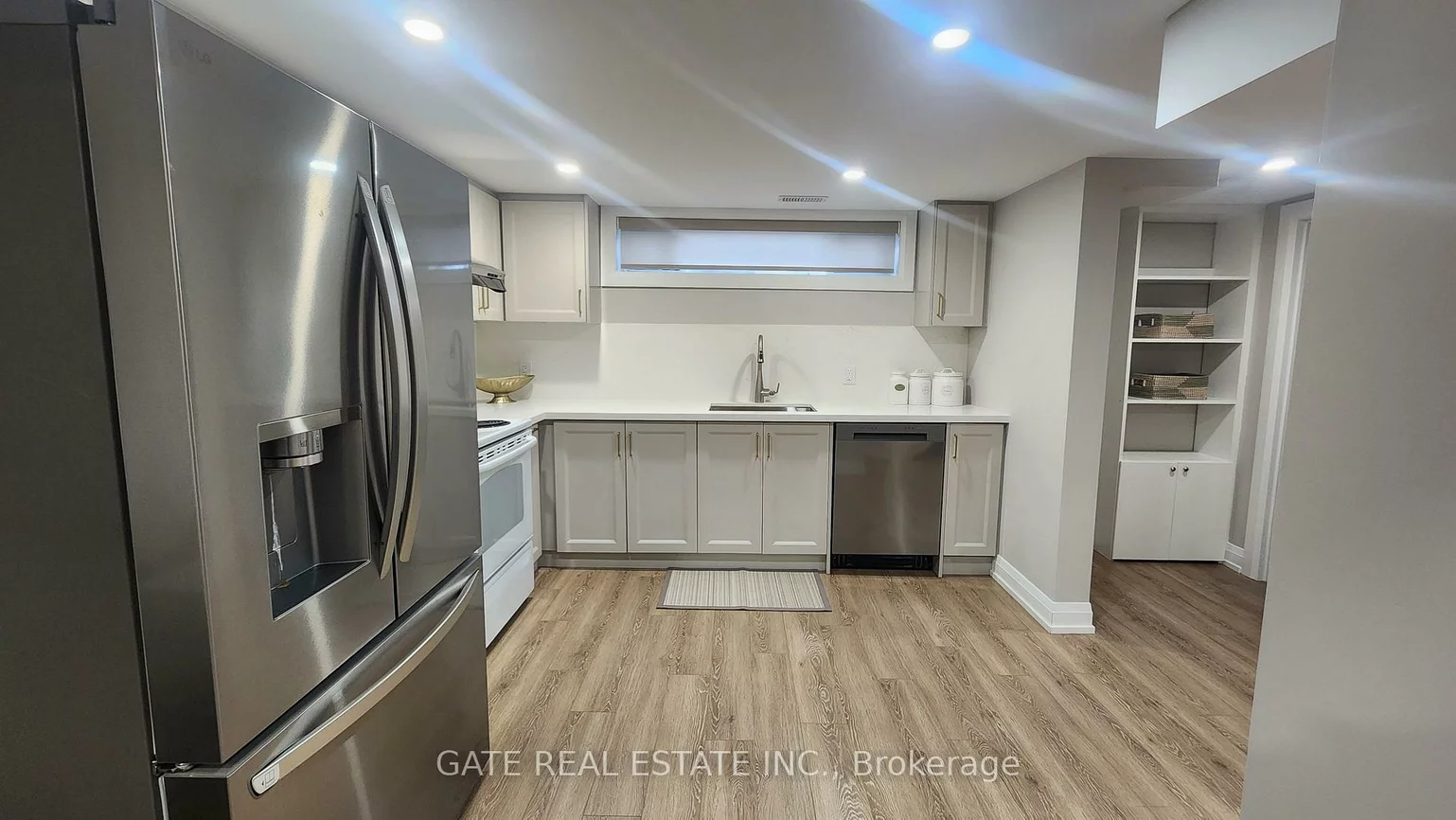 29, Caronport, Parkwoods-Donalda, Toronto