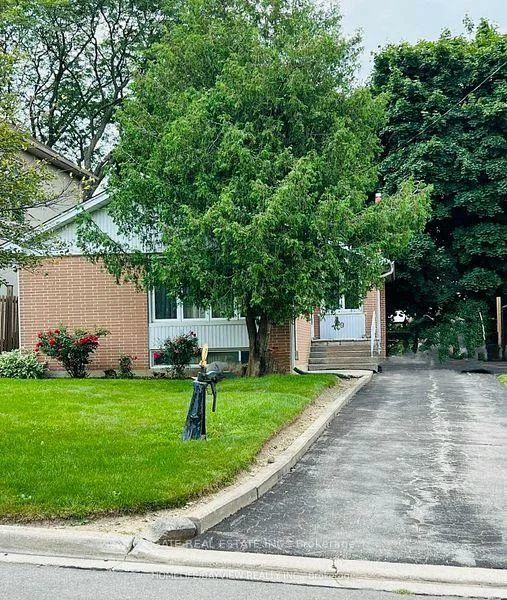 29, Caronport, Parkwoods-Donalda, Toronto