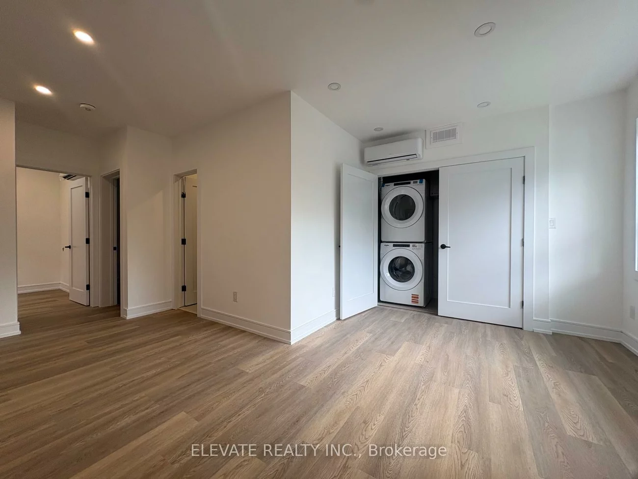 76, Burnaby, Lawrence Park South, Toronto