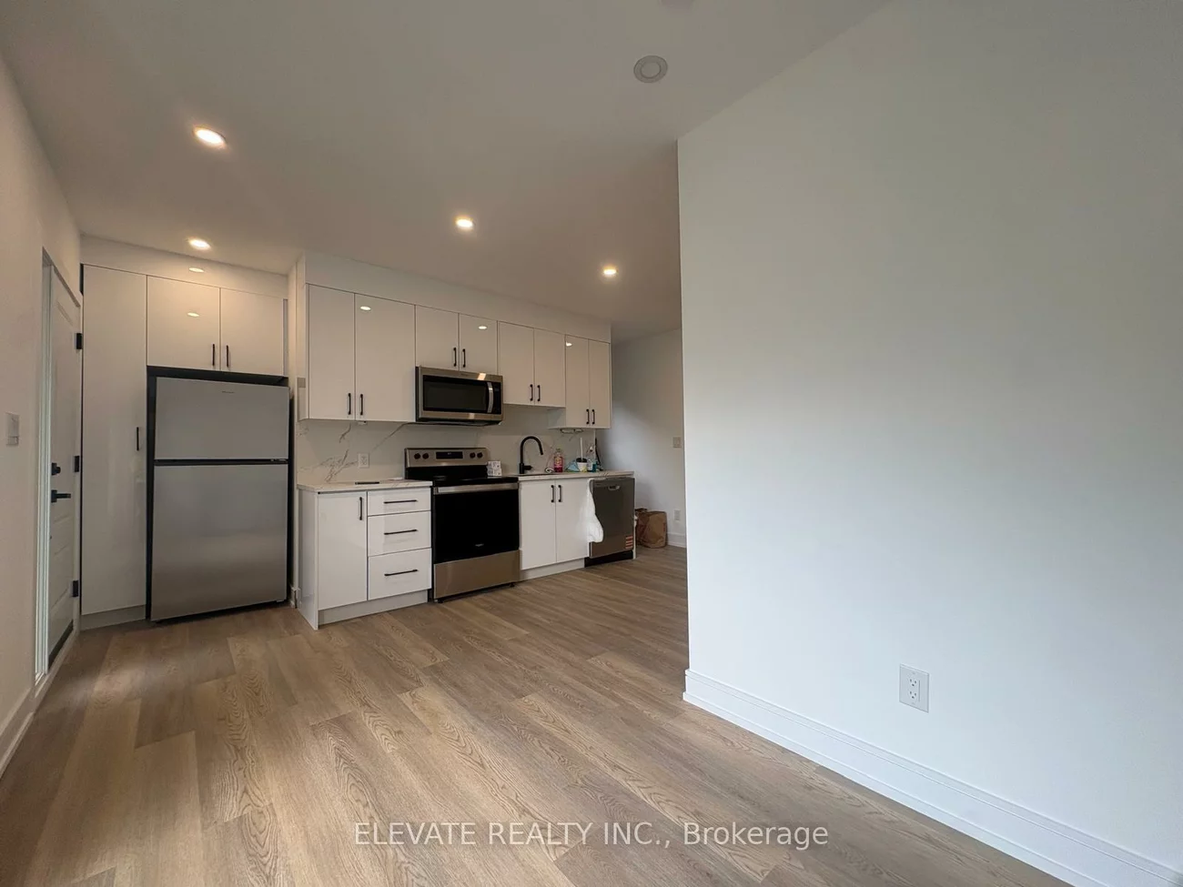 76, Burnaby, Lawrence Park South, Toronto
