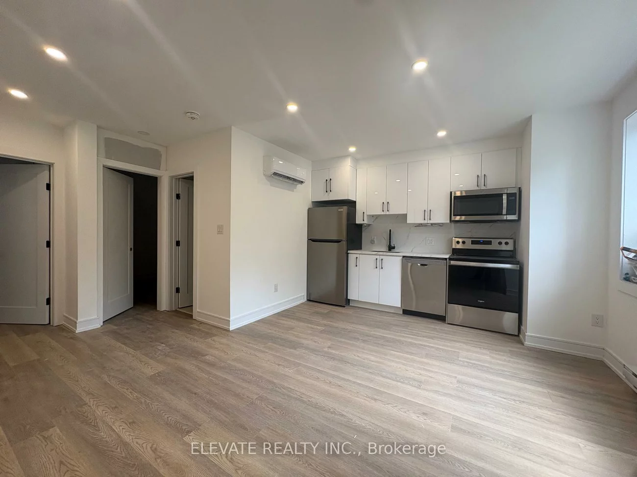 76, Burnaby, Lawrence Park South, Toronto