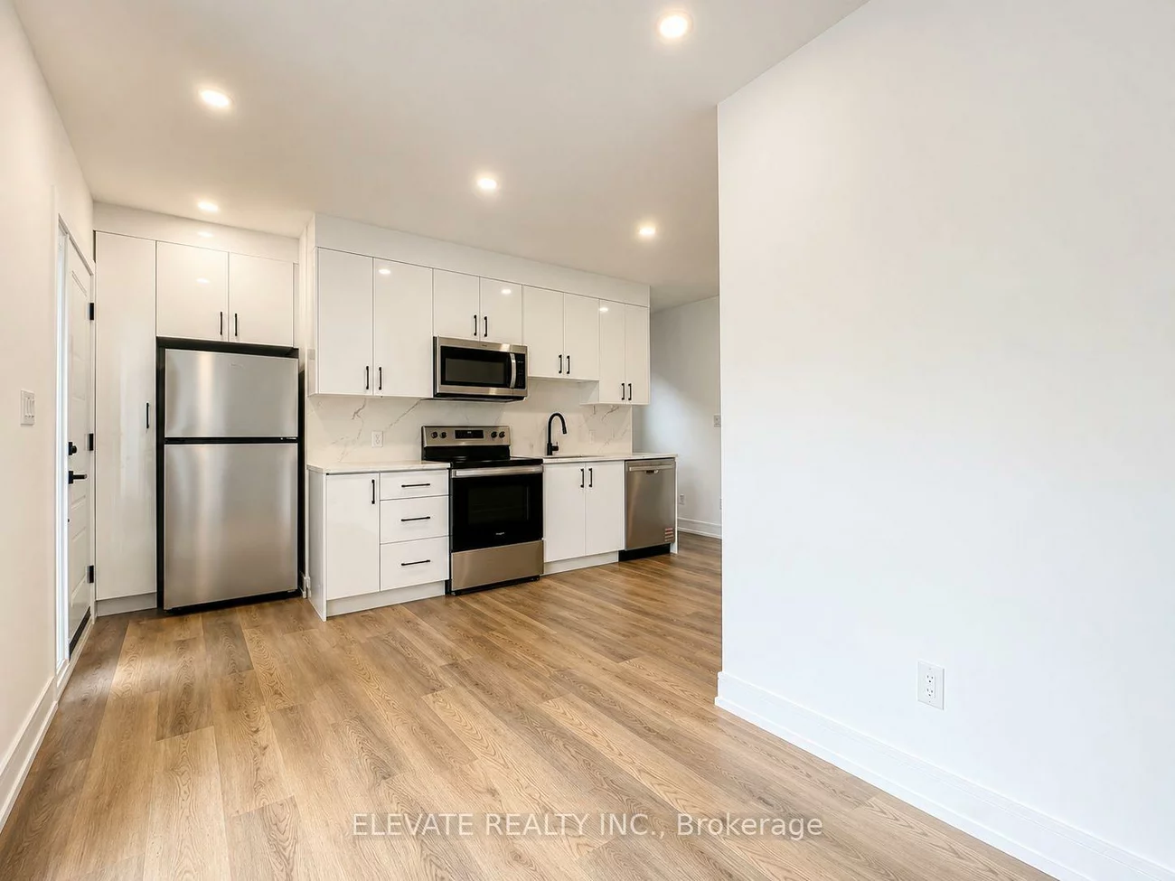 76, Burnaby, Lawrence Park South, Toronto
