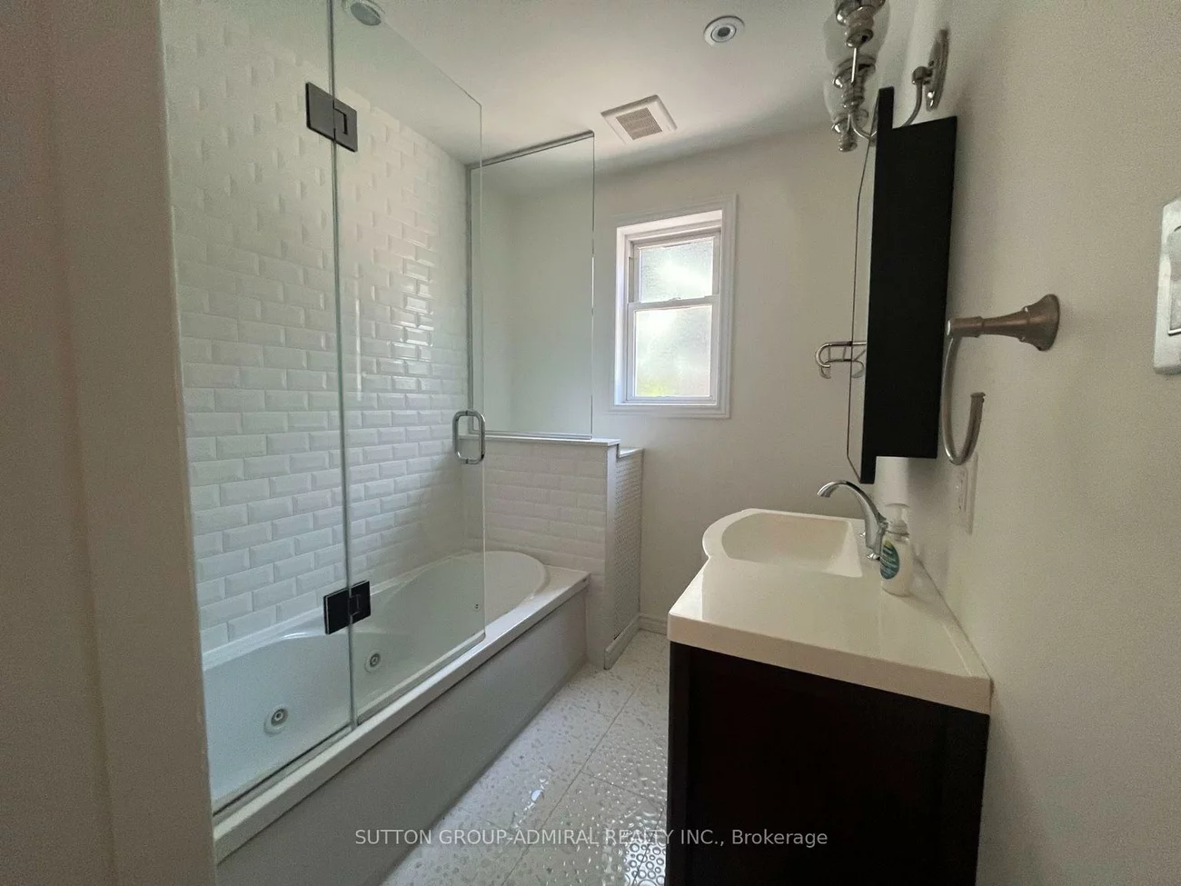 335, Palmerston, Palmerston-Little Italy, Toronto