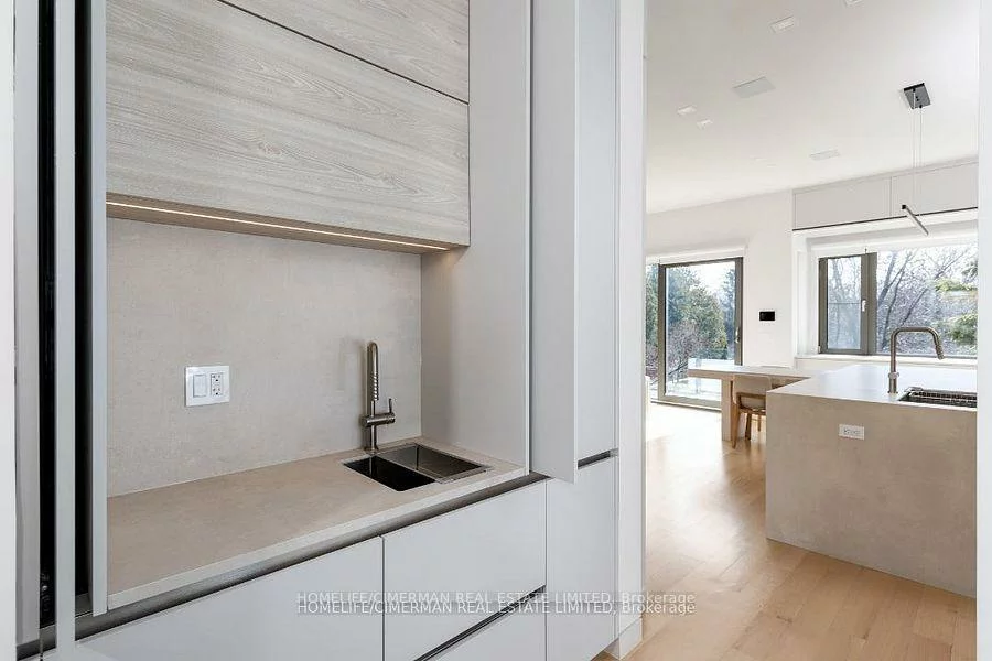 21, FARRELL, Willowdale West, Toronto