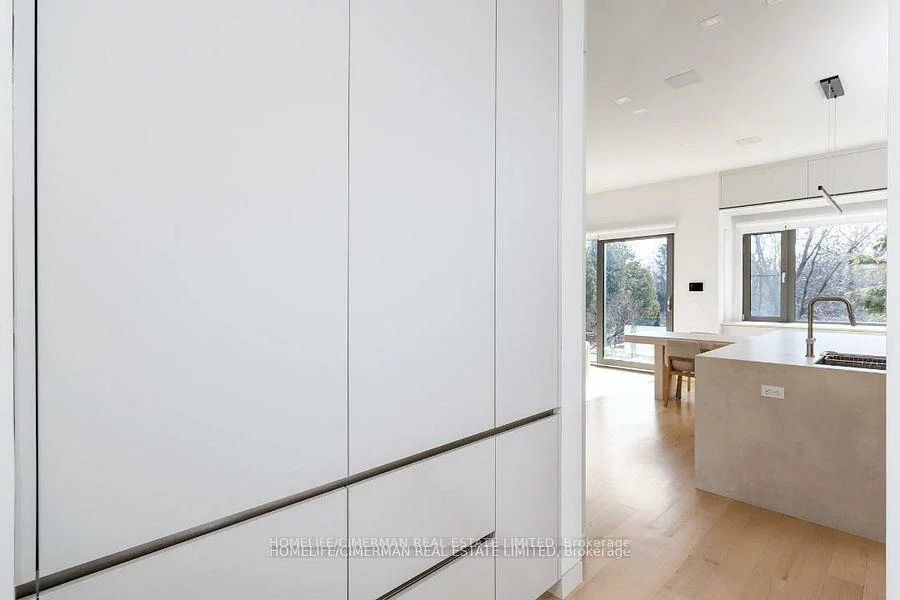 21, FARRELL, Willowdale West, Toronto