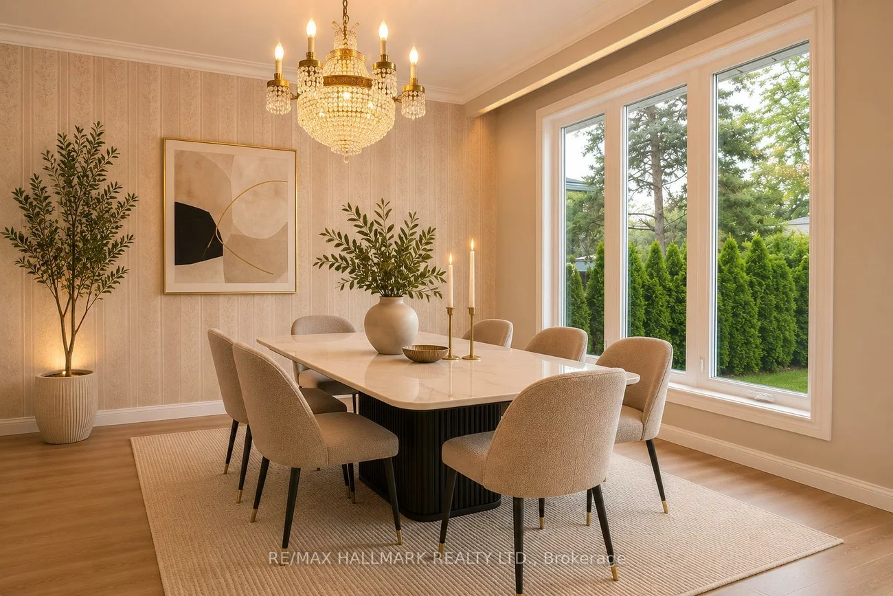 33, Sumner Heights, Bayview Village, Toronto