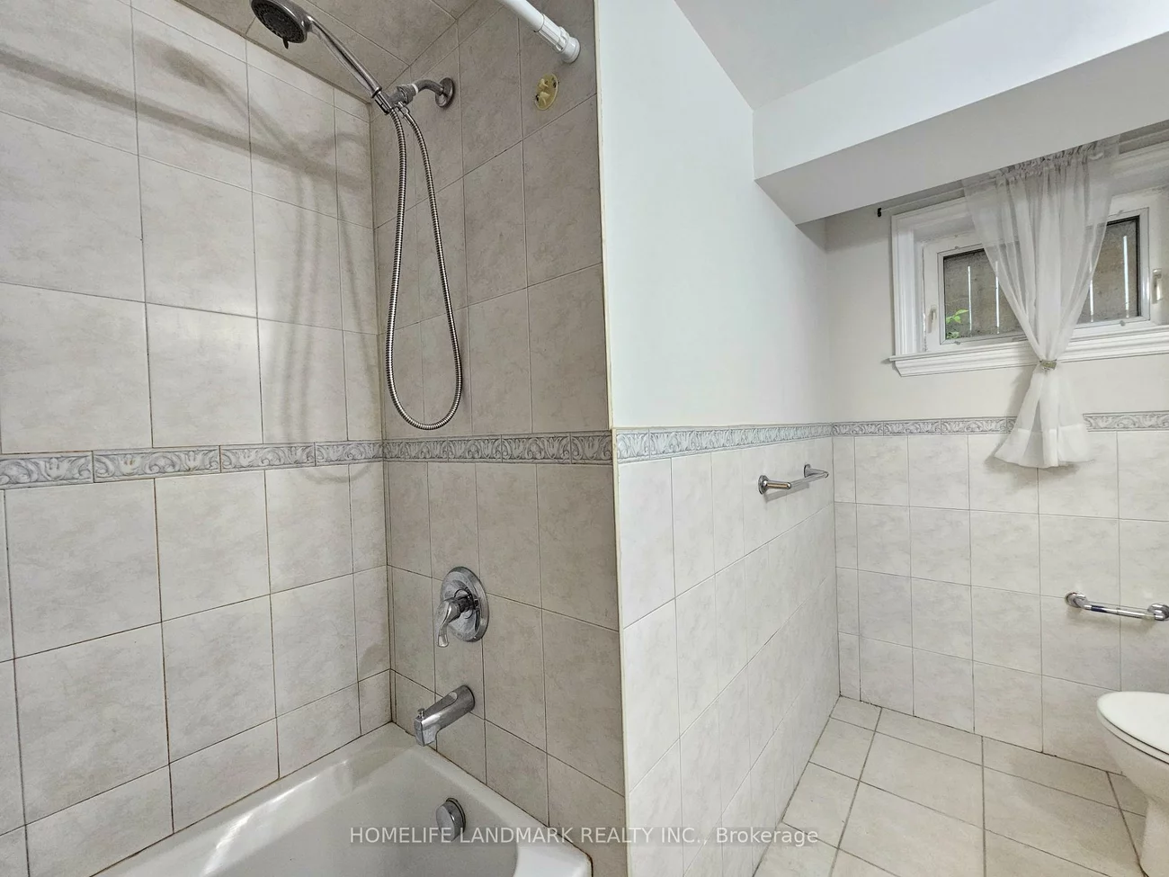 155, Churchill, Willowdale West, Toronto