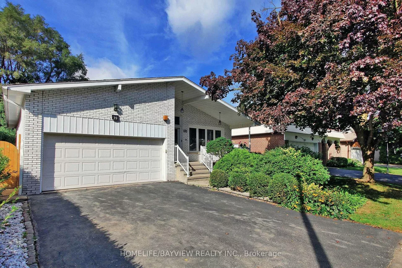 39, Shenstone(Basement), Westminster-Branson, Toronto