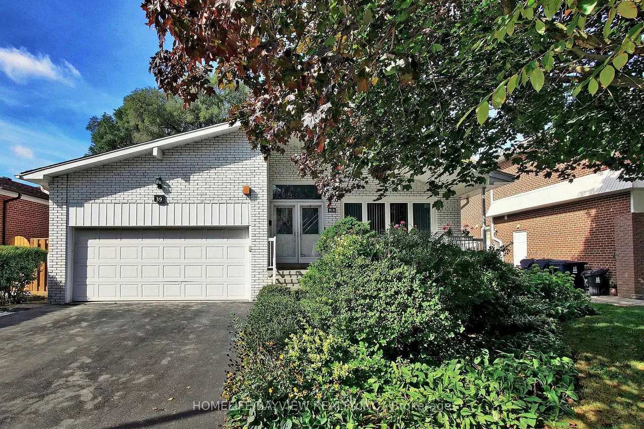 39, Shenstone(Basement), Westminster-Branson, Toronto