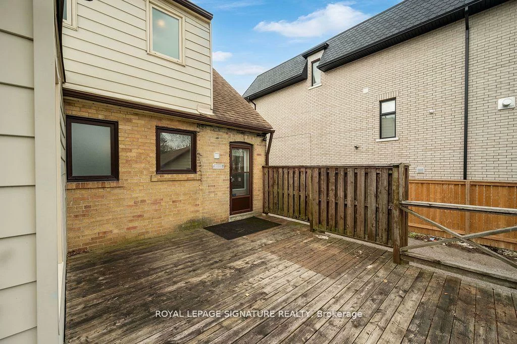 124, Homewood, Newtonbrook West, Toronto