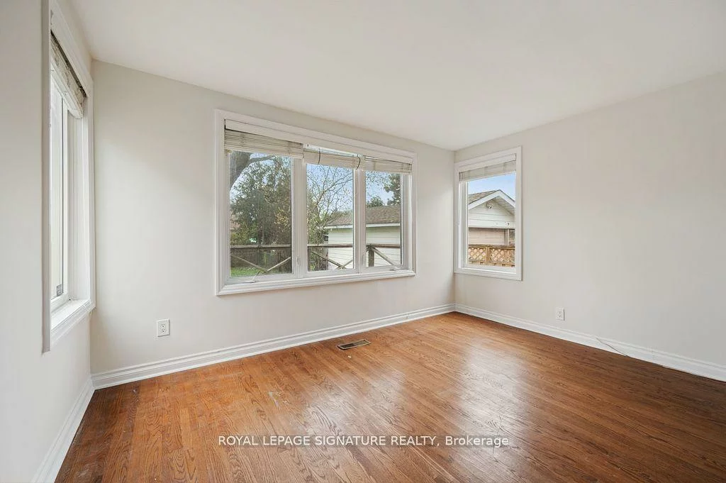124, Homewood, Newtonbrook West, Toronto