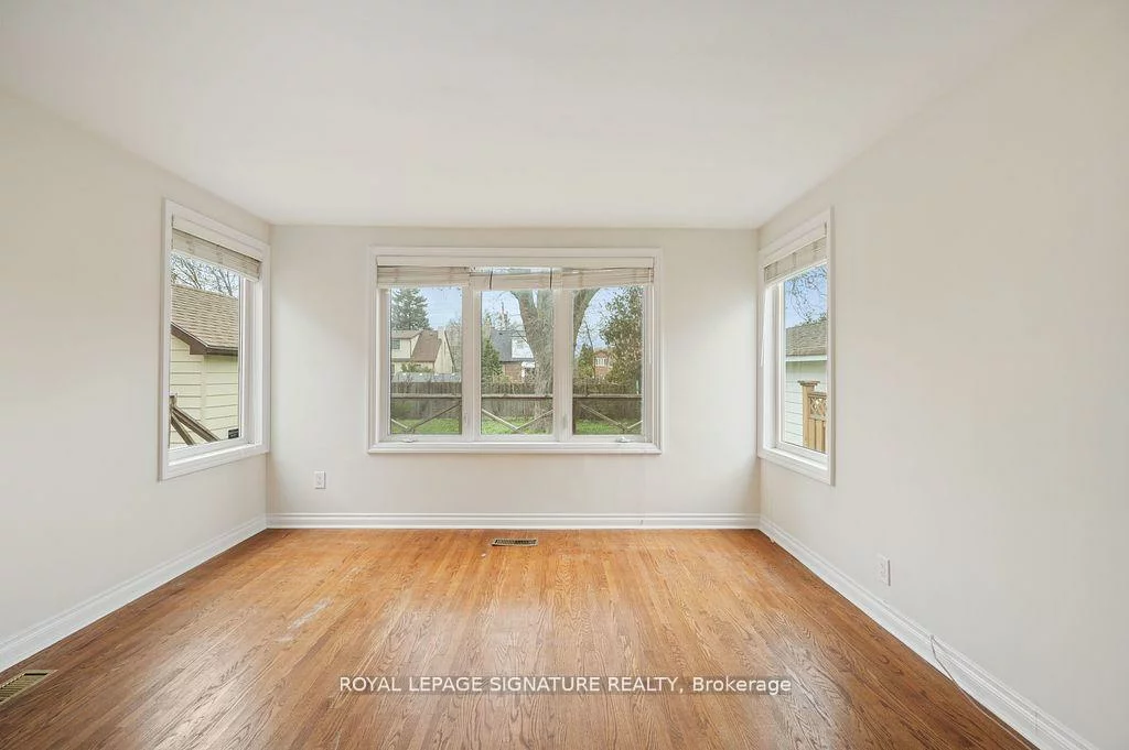 124, Homewood, Newtonbrook West, Toronto