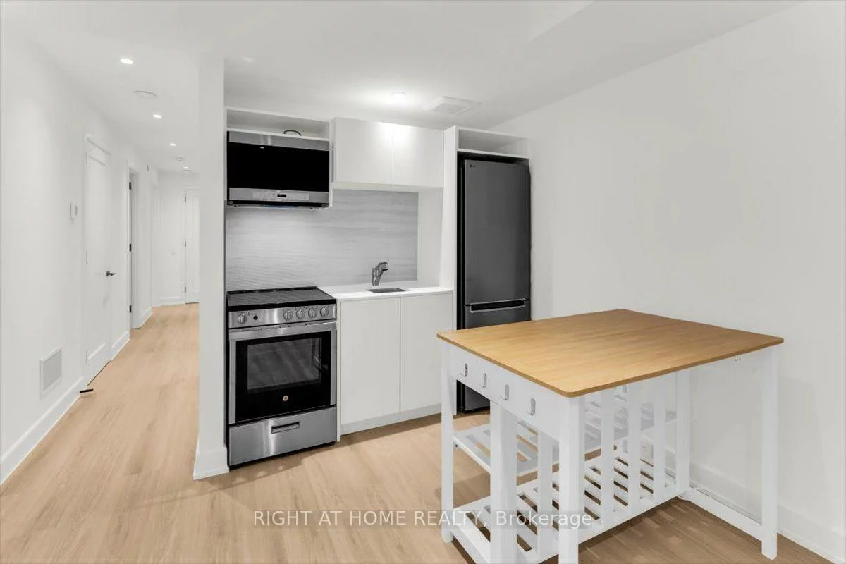 431, Arlington, Humewood-Cedarvale, Toronto