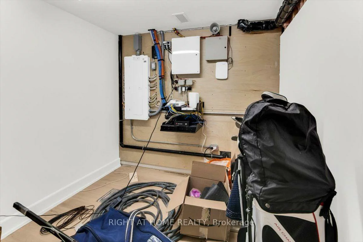 431, Arlington, Humewood-Cedarvale, Toronto