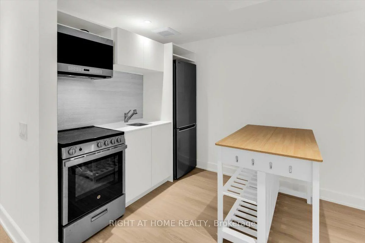 431, Arlington, Humewood-Cedarvale, Toronto