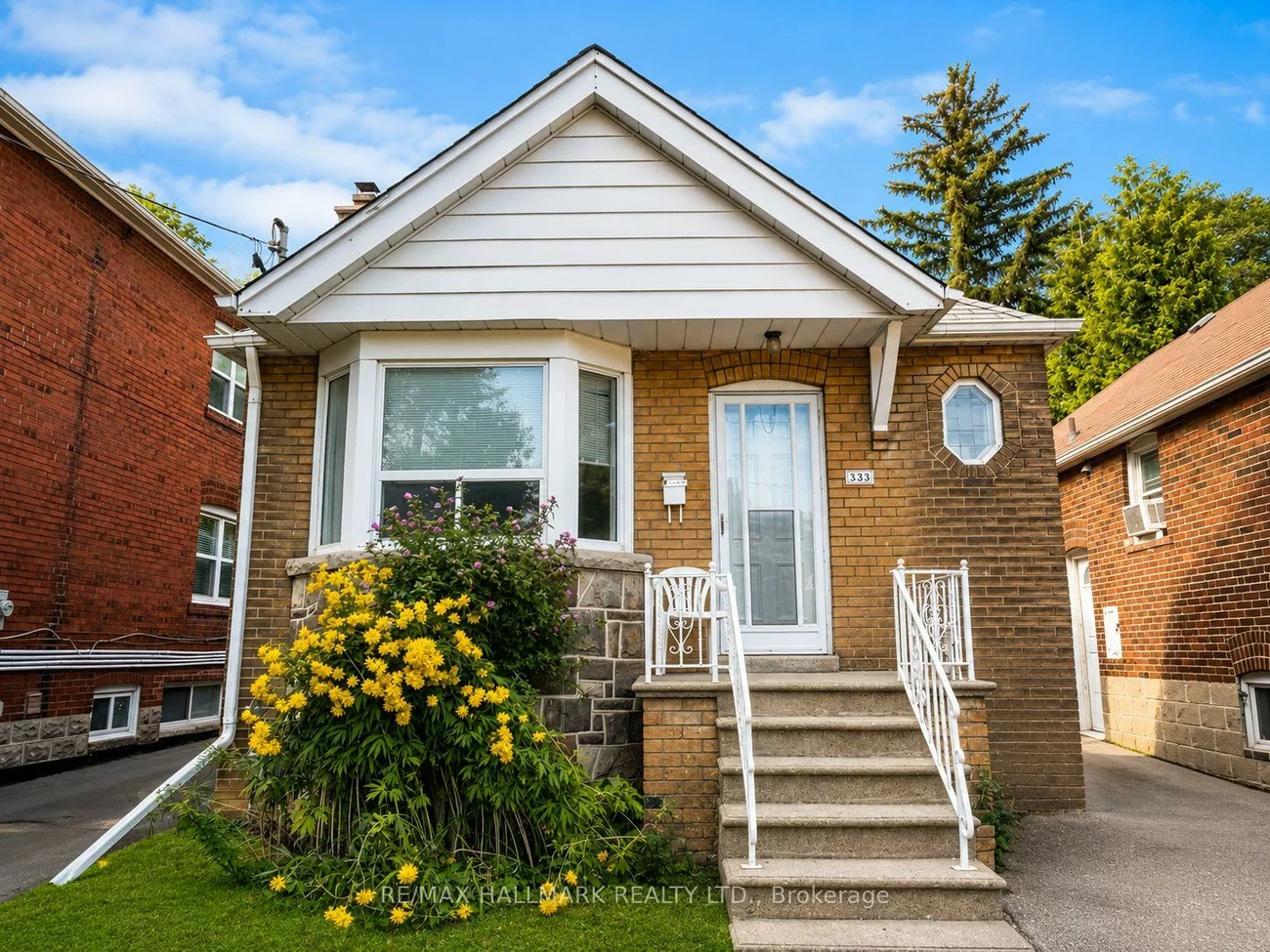 333, Vaughan, Humewood-Cedarvale, Toronto