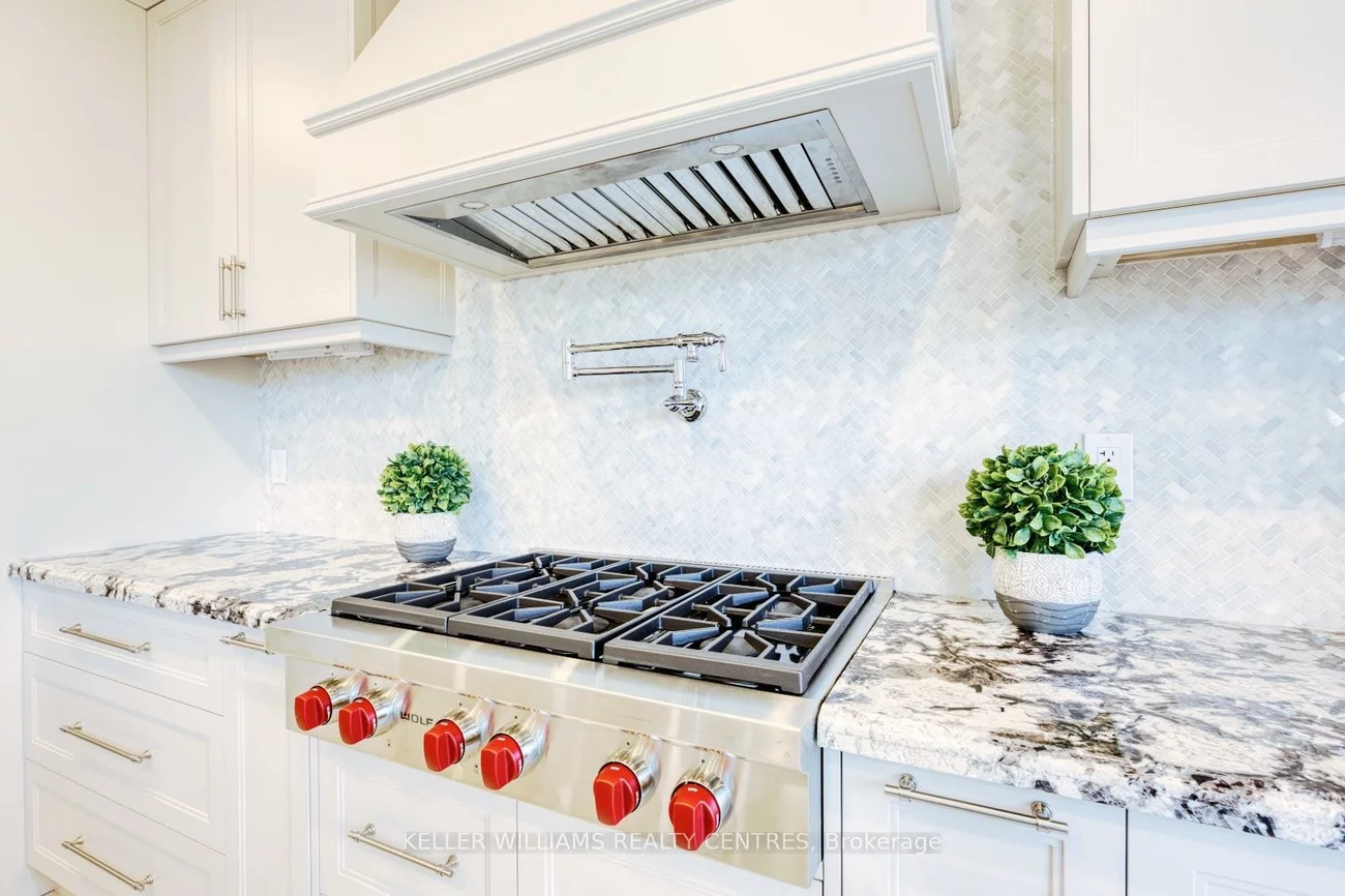 7, Becky Cheung, Newtonbrook East, Toronto