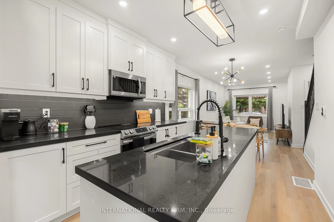 171, Duplex, Yonge-Eglinton, Toronto