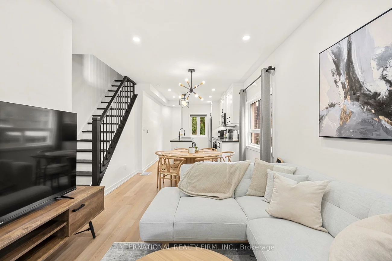 171, Duplex, Yonge-Eglinton, Toronto