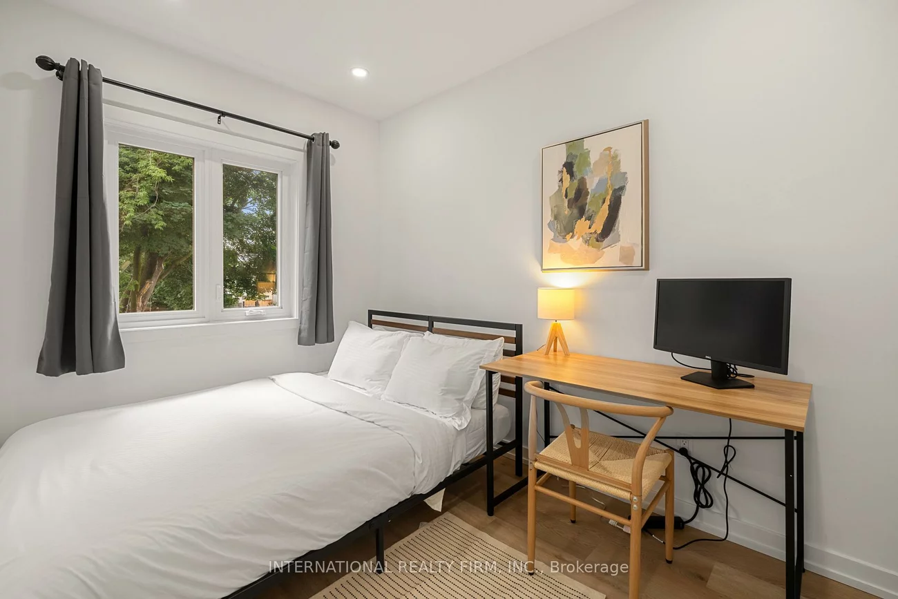 171, Duplex, Yonge-Eglinton, Toronto
