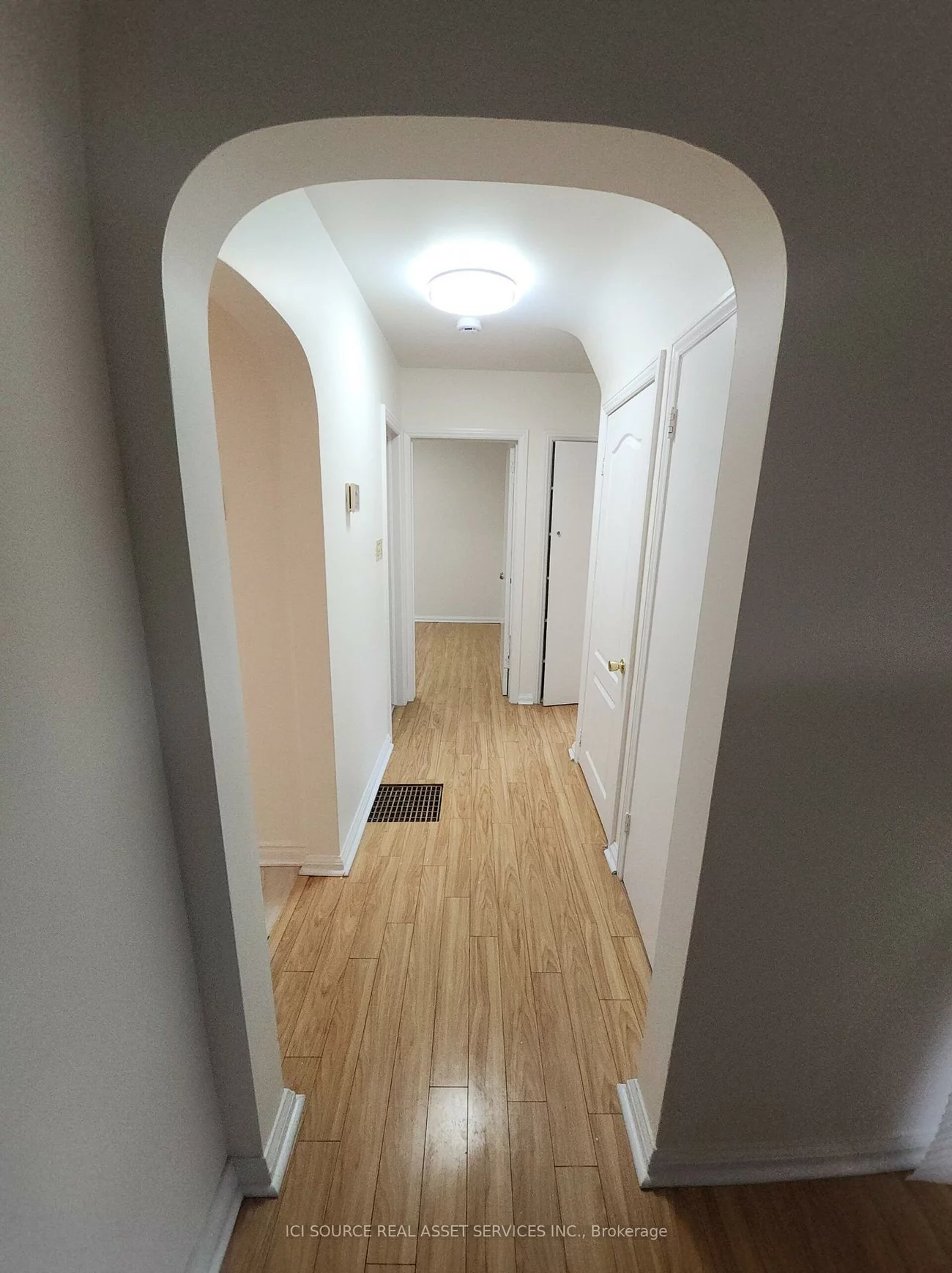 8, Talbot, Willowdale West, Toronto