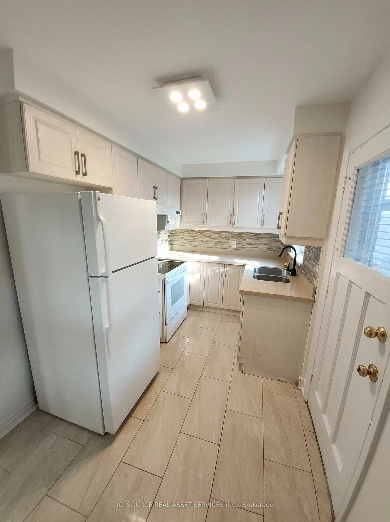 8, Talbot, Willowdale West, Toronto