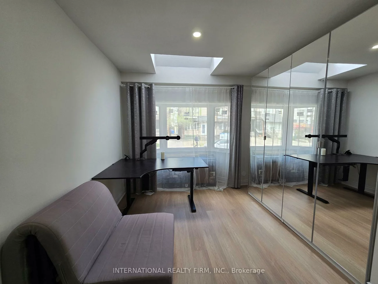 261, Soudan, Mount Pleasant West, Toronto